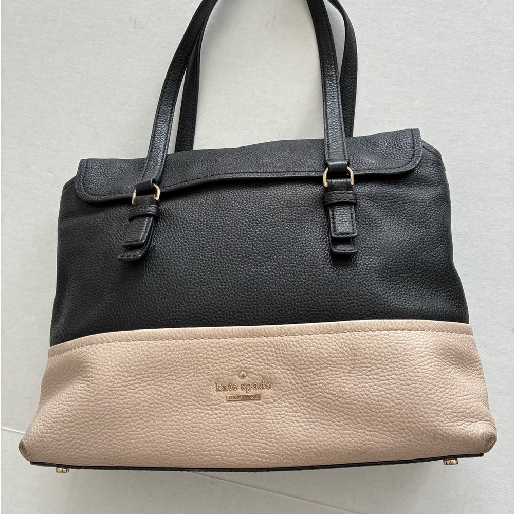 Kate Spade Two-Tone Black and Cream Shoulder Bag